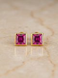 Rød American Diamond Square Cut Studs
